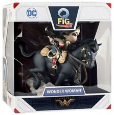 DC Comics Wonder Woman Q-Fig MAX Figure Superhero Collectible Statue picture