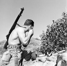 WWII B&W Photo US Marine Raider M1 Garand Rifle USMC  World War Two WW2 /1294 picture
