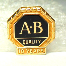 Allen-Bradley Mfg. Co. 10K employee service award screw back tie / lapel pin picture