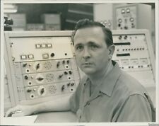 1964 Francis X Carey Gemini/Titan Ii Chief Test Conductor Military Photo 8X10 picture