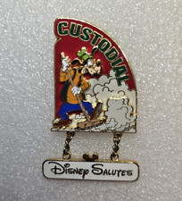 Disney Pin 10234 Disney Salutes - Custodial Goofy 2002 picture