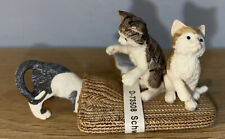 Schleich KITTENS PLAYING RUG Cat Domestic Animal Figure Kitty 2010 Retired picture