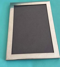 Tiffany & Co 5"x 7" PEWTER PICTURE FRAME w GLASS Light Scratches & Surface Aging picture