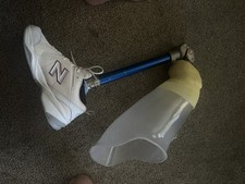 Above The Knee Prosthetic Right Leg AOI Advanced Orthopro picture