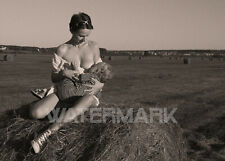 Pinup Photo Mother Son Breastfeeding Model Risque Original Paper 15*21 cm picture