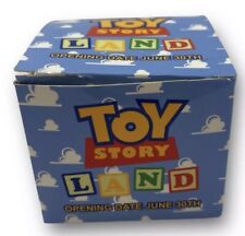 Disney World Toy Story Land Slinky Cast Member Exclusive NEW picture