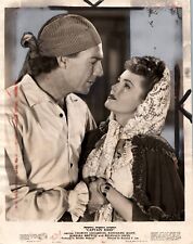 Barbara Britton + Randolph Scott in Captain Kidd (1945) ❤ Vintage Photo K 394 picture