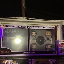 Deluxe Album: Queen Greatest Hits Funko Pop 21 - Walmart Exclusive picture