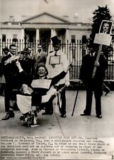 LG2 1948 AP Wire Photo DEWEY SUPPORTER PAYS OFF Wheelchair @ White House Bet picture