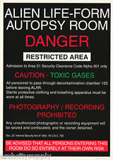 POSTER:   ALIEN  LIFE-FORM AUTOPSY ROOM -     #FPO391    LW5 B picture