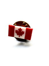 Vintage Country of Canada Flag mini pin-back picture