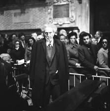 Poet Ezra Pound Wearing A Suit A Tie And A Coat Portrayed Wh - 1969 Venice photo picture