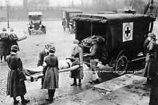 1918 Flu PHOTO Ambulance Pandemic Spanish Outbreak Nurses St Louis Patients picture