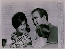 LG835 1968 Wire Photo DADDY'S GIRLS Bob Lunn Memphis Open Pro Golf Champ Family picture