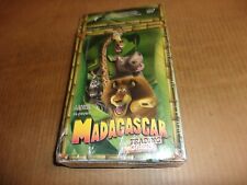 MADAGASCAR Trading Cards Box Factory Sealed 2005 Dreamworks Comic Images Packs picture