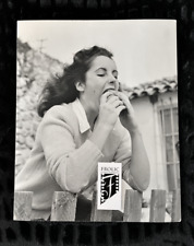 ELIZABETH TAYLOR 1947 Original Photo By Phil Burchman & Pictorial Parade RARE+++ picture