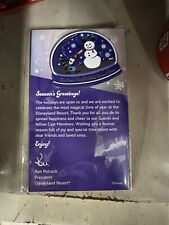 DLR Disneyland Cast Member Exclusive Holiday Pin -Oswald Season’s Greetings 2023 picture