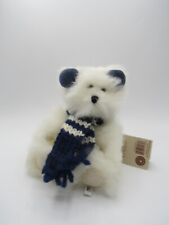 Boyds Bears A Berry Tale Let it Snow in box picture