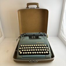 Vintage Smith-Corona SILENT SUPER Portable Typewriter. Pastel Green/Baby Blue picture