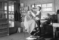 1941 JH Parham Barber Shop, Centralhatchee, GA  Old Photo 13