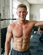 Sexy shirtless man  blond muscle gym sexy torso gay 8.5 by 11 GLOSSY PRINT picture