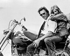 CLINT EASTWOOD AND SONDRA LOCKE 8x10 Photo picture