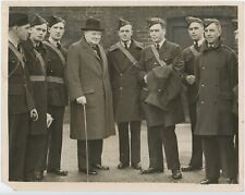 17 April 1940 press photo of Winston Churchill with Australian airmen picture