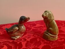Figurines Small Duck and Lion Polished Porcelain carved figurines picture