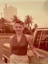 (AtG) Found Photo Photograph 1956 Kodacolor Beautiful Woman picture