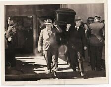 HARRY MENDEL & BOXER TONY GALENTO LEADING JOE JACOBS CASKET NY 1940 Photo Y 255 picture