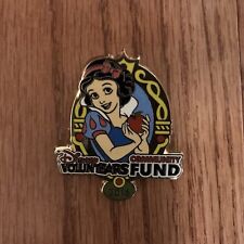 Disney Community Voluntears Fund 2016 Snow White Trading Pin New picture