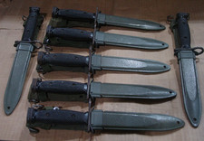 62316 COLT M7 US BAYONET USM8AI (CRINKLE) SCABBARD HARTFORD CT 1960's VIETNAM picture