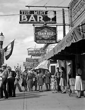 1941 Main Street Sheridan Wyoming Vintage Old Photo 8.5