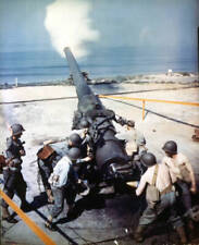 Overhead view American artillery crew fire coastal gun 1943 Old Photo picture