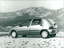 Renault Clio - Vintage Photograph 2381949 picture