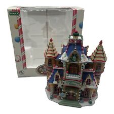 2004 Lemax Sugar N Spice Gingerbread Palace #45043 Lighted Christmas Village picture