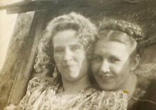 1940s Pretty Young Women Female Love Tender Hugs Vintage B&W Photo picture