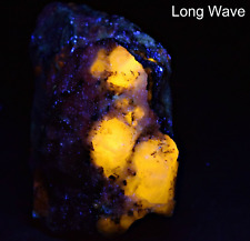 895g Natural Fluorescent Wernerite Scapolite Crystals Combined With Sodalite picture