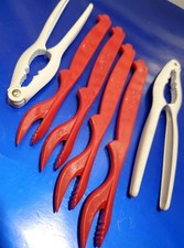 VTG Seafood Tool Lot 4 Red Sea Sheller Openers 2 White Enamel Crab Crackers picture