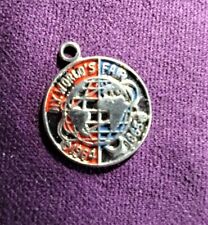 VINTAGE STERLING SILVER 1964-1965 NEW YORK WORLD'S FAIR CHARM / PENDANT picture