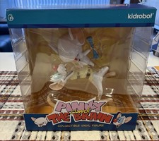 Kidrobot Pinky and the Brain Radioactive Glow in the Dark Vinyl Figure SDCC 2019 picture