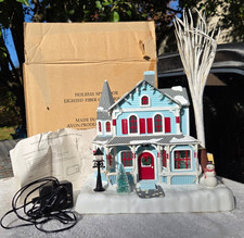 Holiday Splendor Lighted Fiber Optic House w/ Tree Power Adapter 2001 Avon Works picture