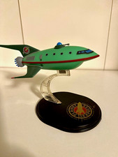 Quantum Mechanix Mini Masters Futurama Planet Express Ship Figure Stand picture