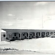 c1950s Atlantic, IA RPPC Snyder's Motel Trailer Court Real Photo Postcard A103 picture