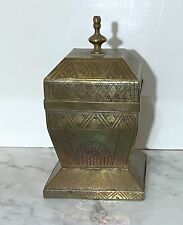 VINTAGE ISLAMIC MIDDLE EAST BRASS JEWELRY BOX - GORGEOUS GEOMETRIC DESIGN picture
