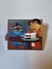 Disney Pin Traders Pin Disney Food-D's Lilo & Stitch LE 5000 Cake 3D picture