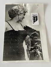 MARILYN MONROE 1954 Marilyn on Stage in Korea original AP wire photo STAR 1st Ed picture