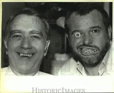 1988 Press Photo Prosthetic dentist James Revely with John Jagge, Texas picture