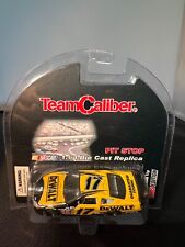 TEAM CALIBER NASCAR PIT STOP 2005 EDITION 1:64 DIE CAST REPLICA DeWalt #17 NEW picture