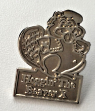 Vintage HARLEY DAVIDSON HOGGIN THE BEAVER X   Pin  Badge picture